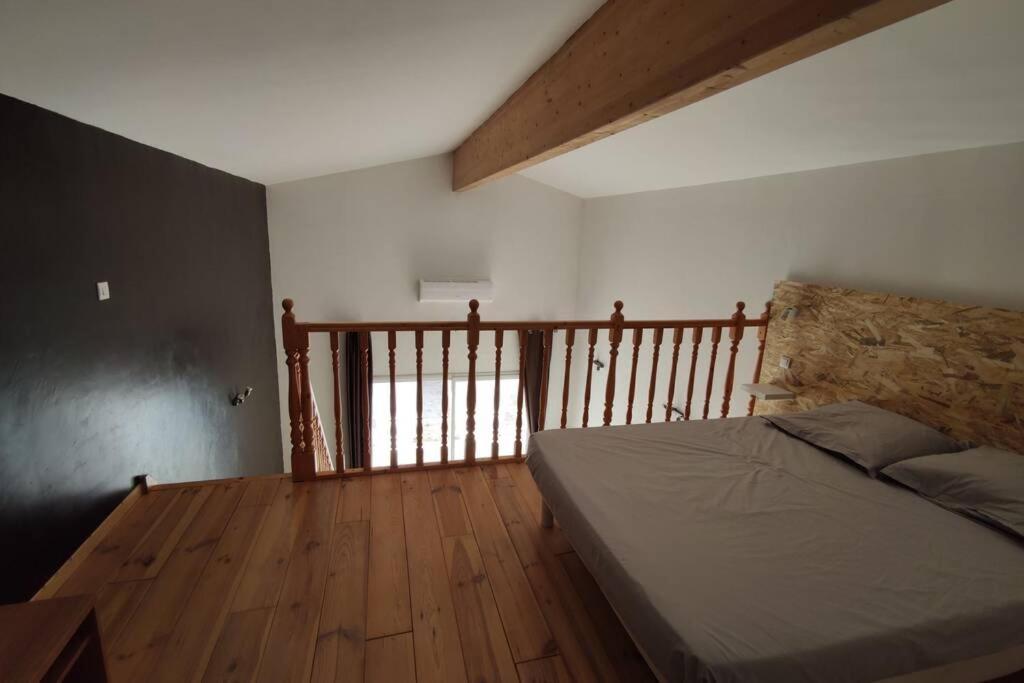 Logement Tout Confort Au Calme Entre Saint Tropez Et Les Gorges Du Verdon 르토로네 외부 사진