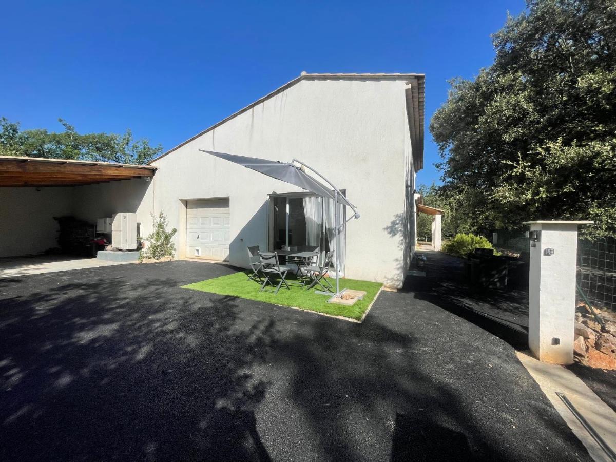 Logement Tout Confort Au Calme Entre Saint Tropez Et Les Gorges Du Verdon 르토로네 외부 사진